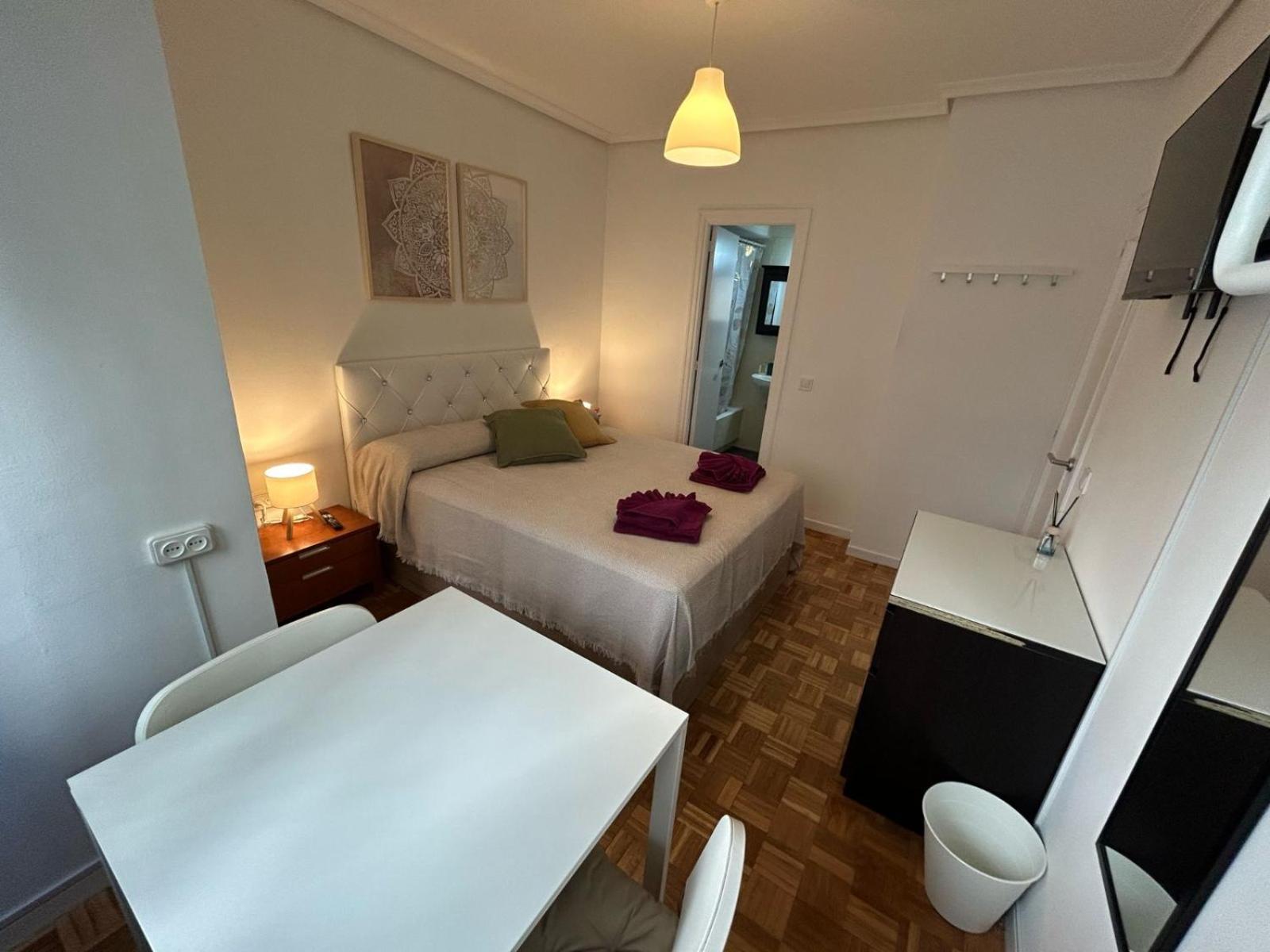 Habitaciones En Ferrocarril — Photos 2